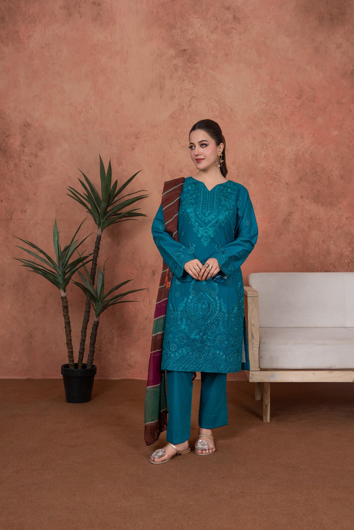 Teal Sultanate-Embroidered 3pc
