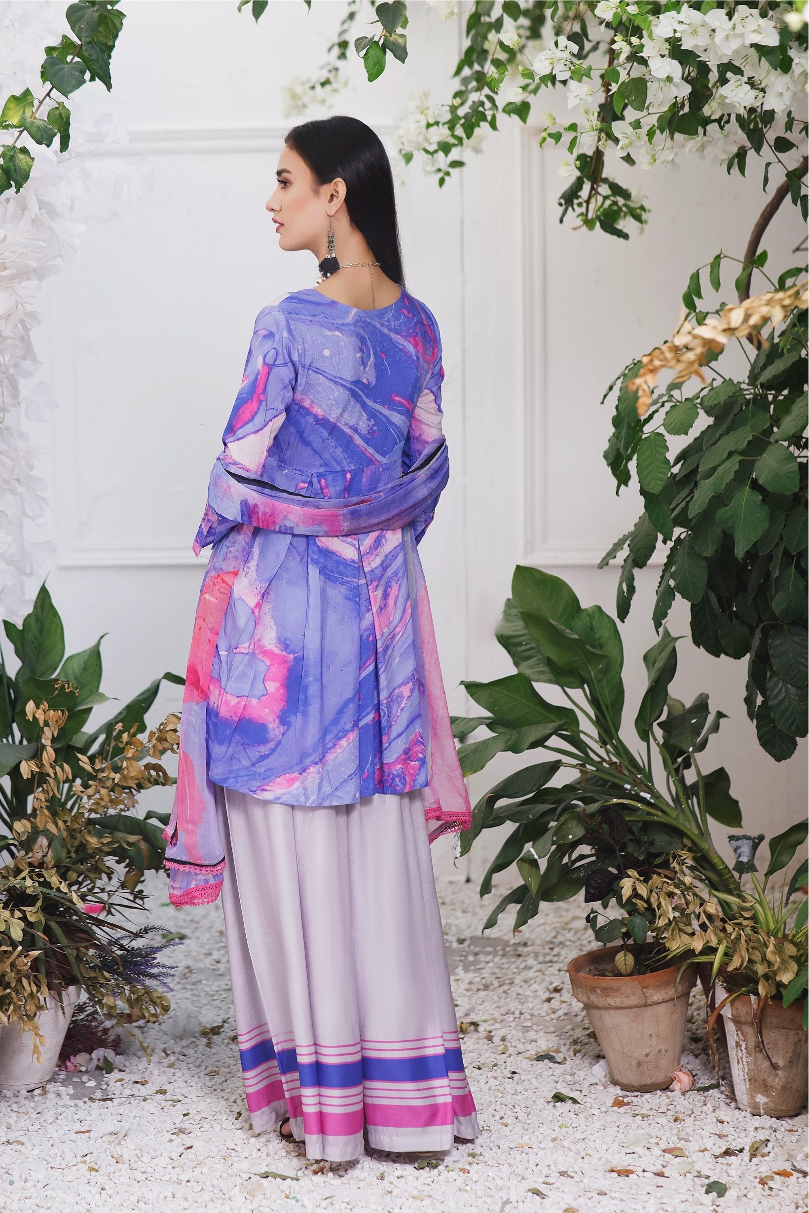 feathers.pk MAJESTIC FOLK-NJV041